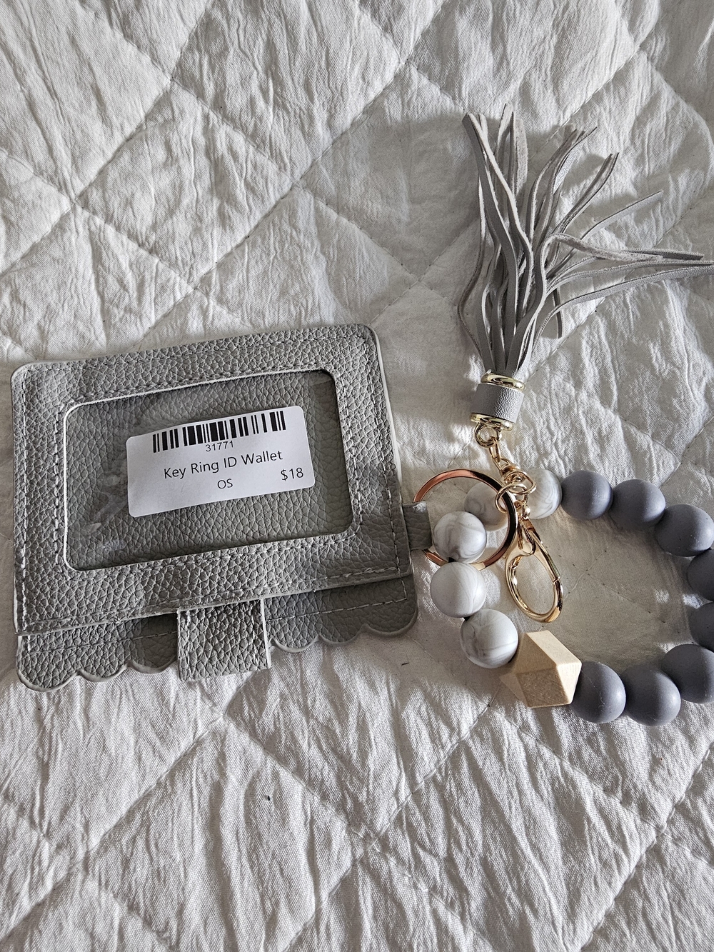 Gray Tassel Beaded Key Ring ID Wallet